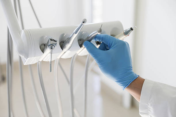 Professional Emergency Dentist technician working in Burlington, ND